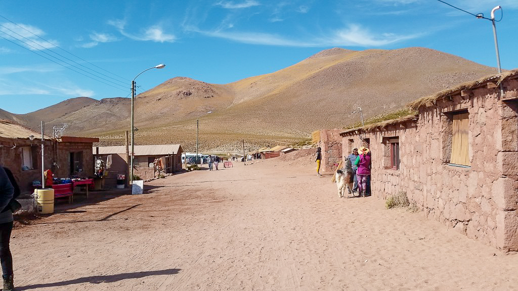 guide to Geyseres del tatio