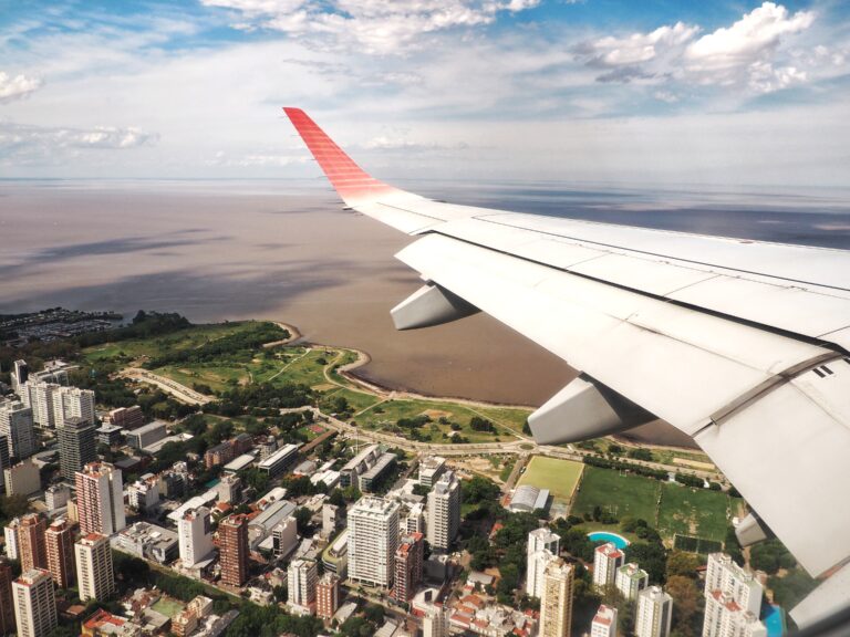 Make long haul flights comfortable- what to pack in your carry on case